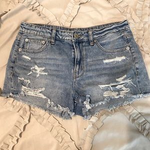 American Eagle shorts size 6